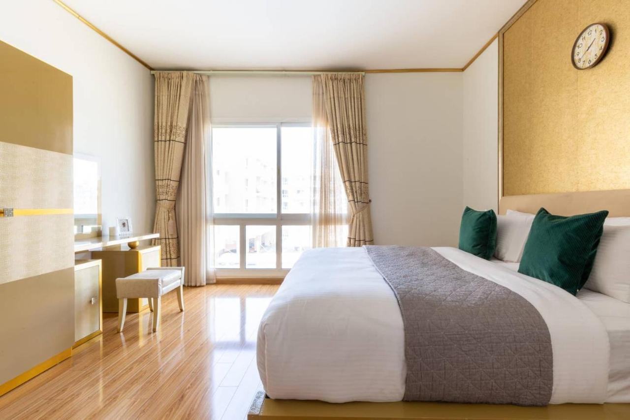 Frank Porter - Mulberry 1 Appartement Dubai Buitenkant foto